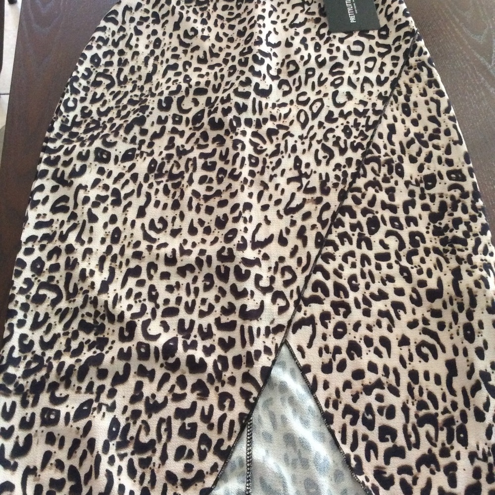 Pretty little thing print skirt